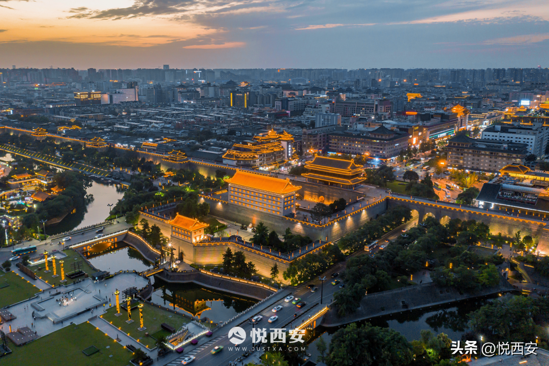 西安音乐厅（长安夜）