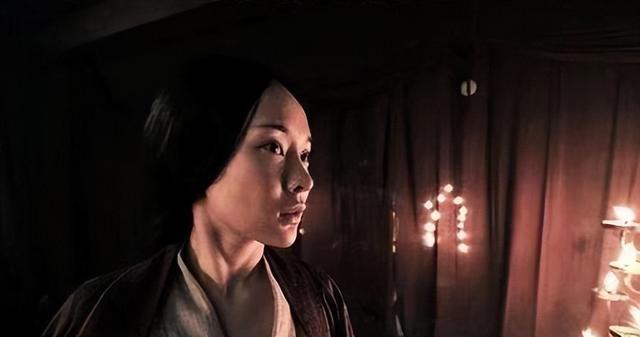 霍思燕和黄奕关系好不好，手撕黄奕傍上华谊老总