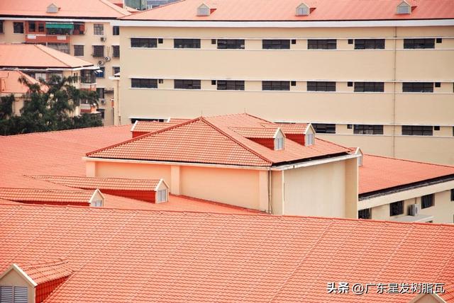 树脂瓦多少钱一平方米，树脂瓦多少钱一平米（建房用合成树脂瓦每平方米多少钱）