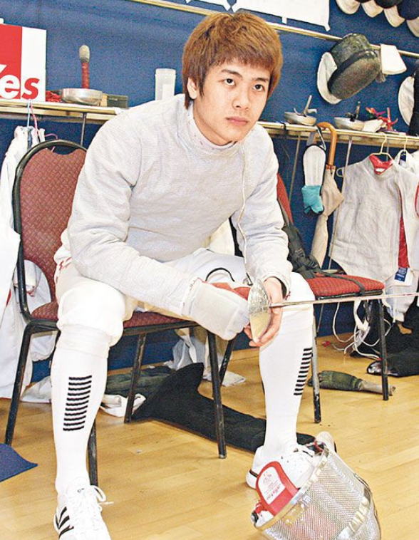 benz雄，benz雄开的是什么奔驰（实则家世显赫的10位男星）