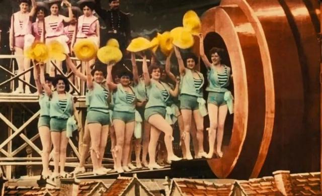 关于月亮的歌曲，梁静茹关于月亮的歌曲（可以看这10部关于月亮的电影）