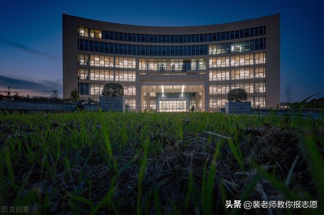 南京师范大学热门专业有哪些，附南京师范大学冷门专业排名（江苏省最好15所大学的王牌专业解读）