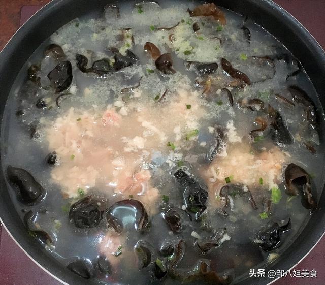 吃什么排毒最快，吃什么可以排出体内的毒素（建议多吃这5样食物）