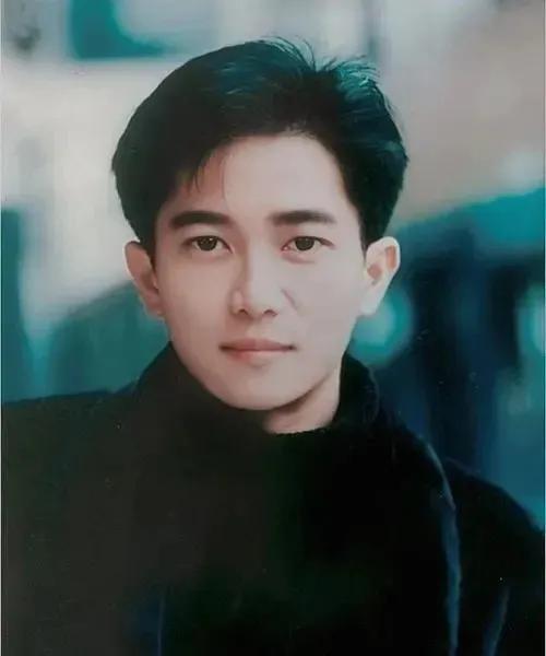 好听的粤语老歌，十首最好听的粤语老歌（10首经典粤语歌曲）