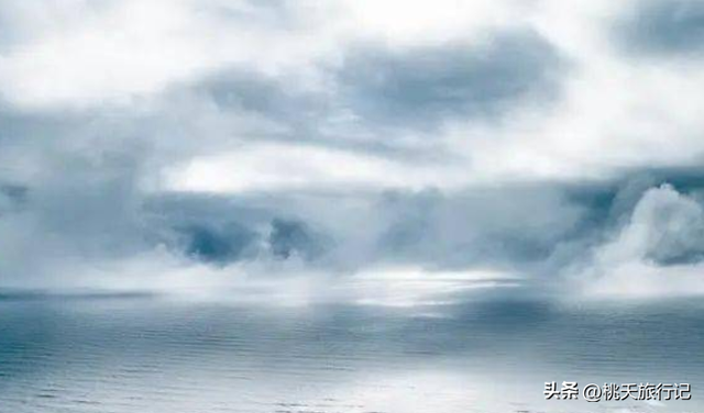 简约黑白线条画人物微信头像，黑白线描画人物头像（2022年黑白极简主义摄影获奖作品）