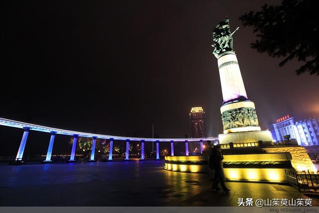 哈尔滨市有特色的西餐，<三>伏尔加庄园城堡西餐厅