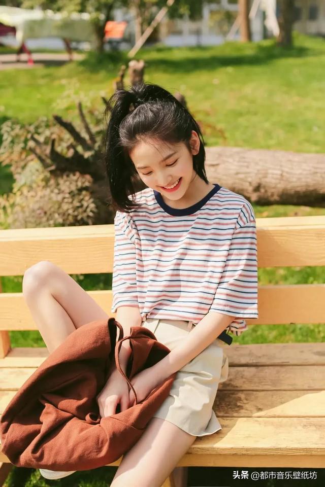 章若楠个人资料，章若楠个人资料体重（章若楠高清性感写真）