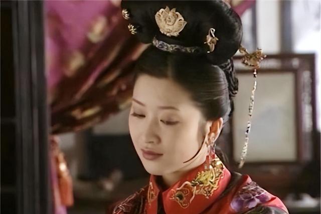 清朝所有皇帝的名字，清朝帝王名字（各自的“白月光”是谁）