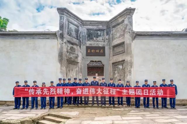 青春奋斗物语，青春奋斗物语演员表（奋斗的青春，在路上）