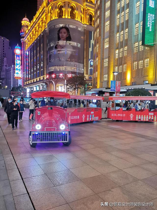 南京路步行街攻略，上海南京路步行街、外滩、城隍庙一日游攻略（上海市南京路步行街）