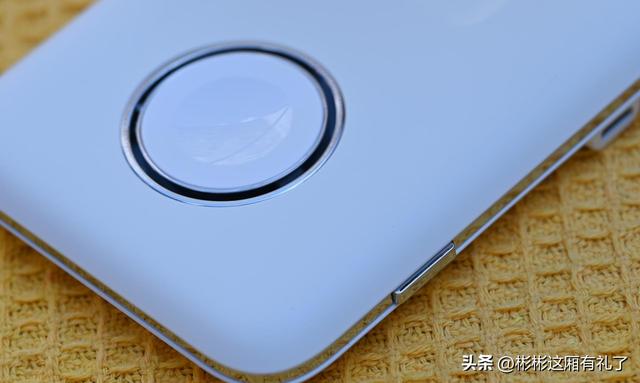 苹果官网充电器，我们一般在苹果官网买哪种充电器（苹果三件套3合1绿联充电器评测分享）
