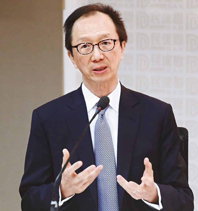 伏明霞的无性婚姻，伏明霞什么时候离的婚（伏明霞24岁嫁50岁富商）