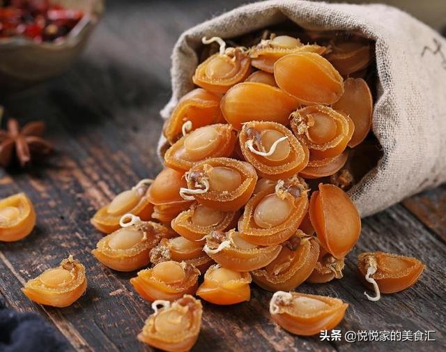 牛蹄筋泡发技巧，过年吃的干货价格都很贵