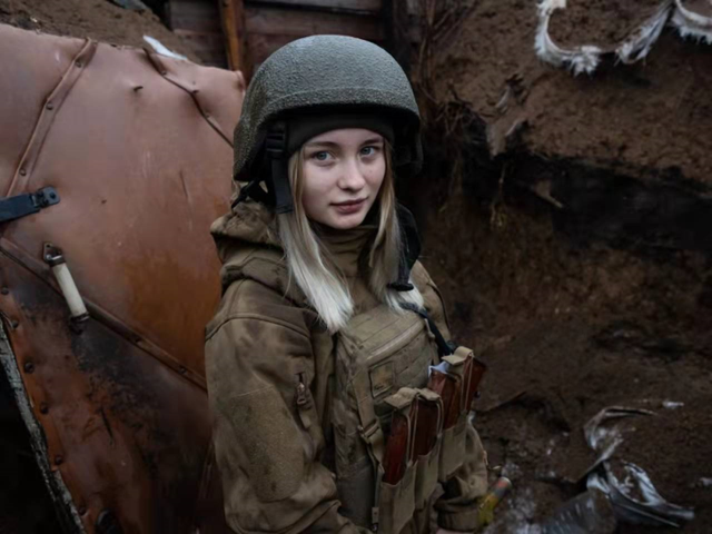 恶臭梗什么意思，恶臭是什么梗（“你玩战争梗搞笑的样子）