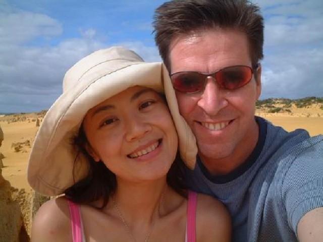 姜丰的前夫，她曾为嫁英国高管改国籍离开央视（前央视主持赴英留学生子）