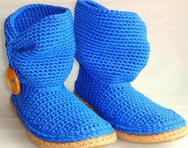 毛线鞋的织法视频全集初学者(看看编织达人钩编的毛线鞋子)