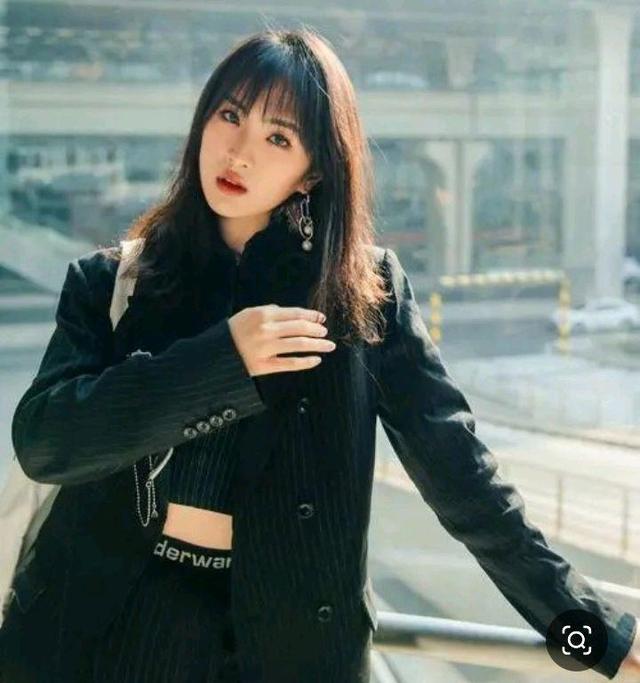 任正非的女怎么姓孟姓姚，任正非的女怎么姓孟（任正非的三个子女不同姓）