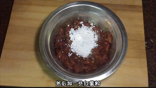 怎样做美味的西葫芦炒肉片，西葫芦炒肉片怎样炒（孩子爱吃的炒肉来啦——西葫芦炒肉片）