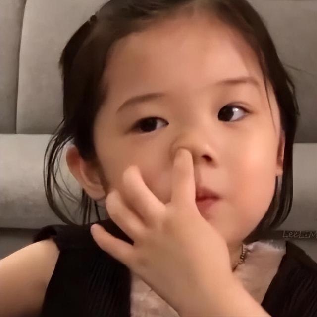 萌小孩搞怪头像微信，萌小孩搞怪头像（萌娃可爱搞笑怪诞头像合集）