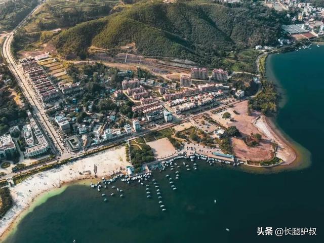 抚仙湖要门票吗，抚仙湖攻略一日游（挖到李健超爱的神仙小城）