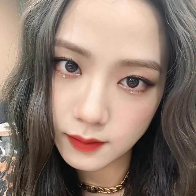 日韩系列 2，微信头像，日韩系列 2（韩国美女Jisoo ​头像）