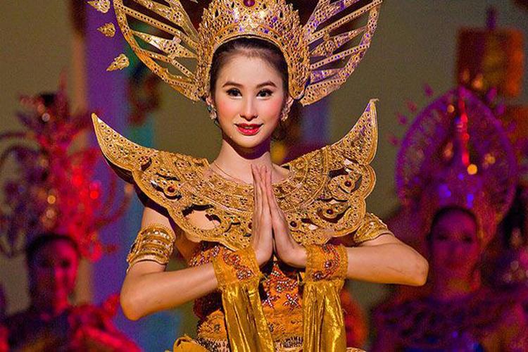 泰国人妖是怎样诞生的