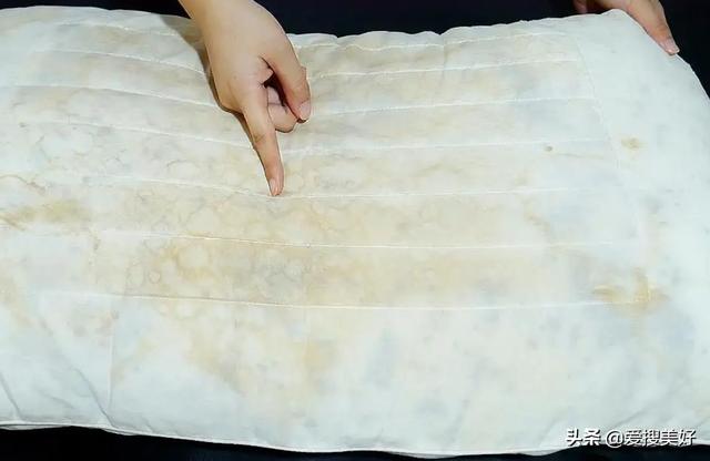 教你如何套被套！，如何套被套简单（这些事关健康的知识一定要知道）