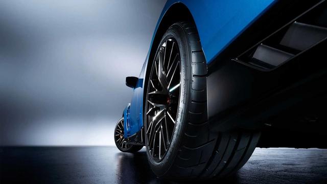 gtr是什么车，售价折合人民币83.72万-154.21万