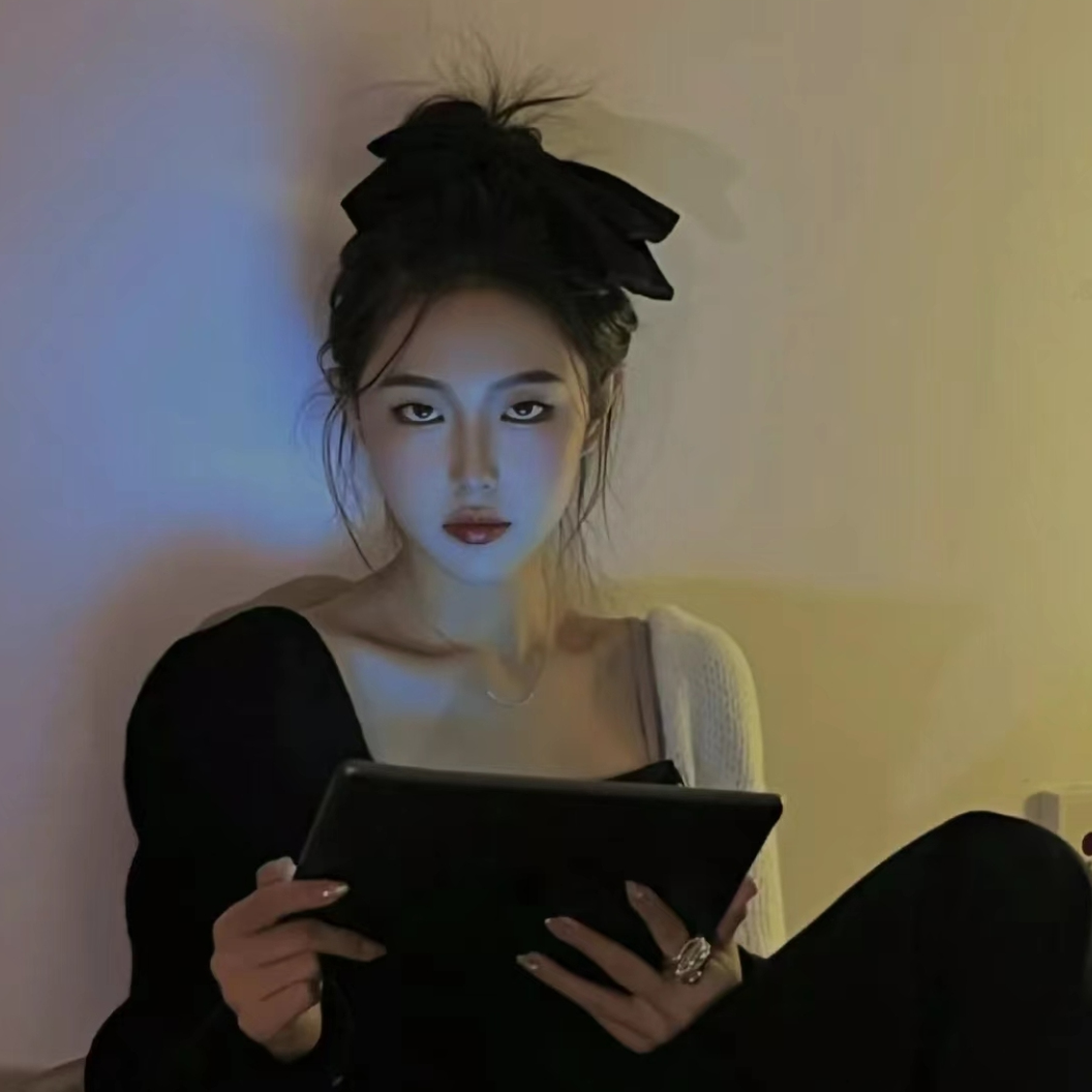 像素风少女心小图标个性土酷女生头像微信，像素风少女心小图标个性土酷女生头像（男生最心动的4种头像类型）
