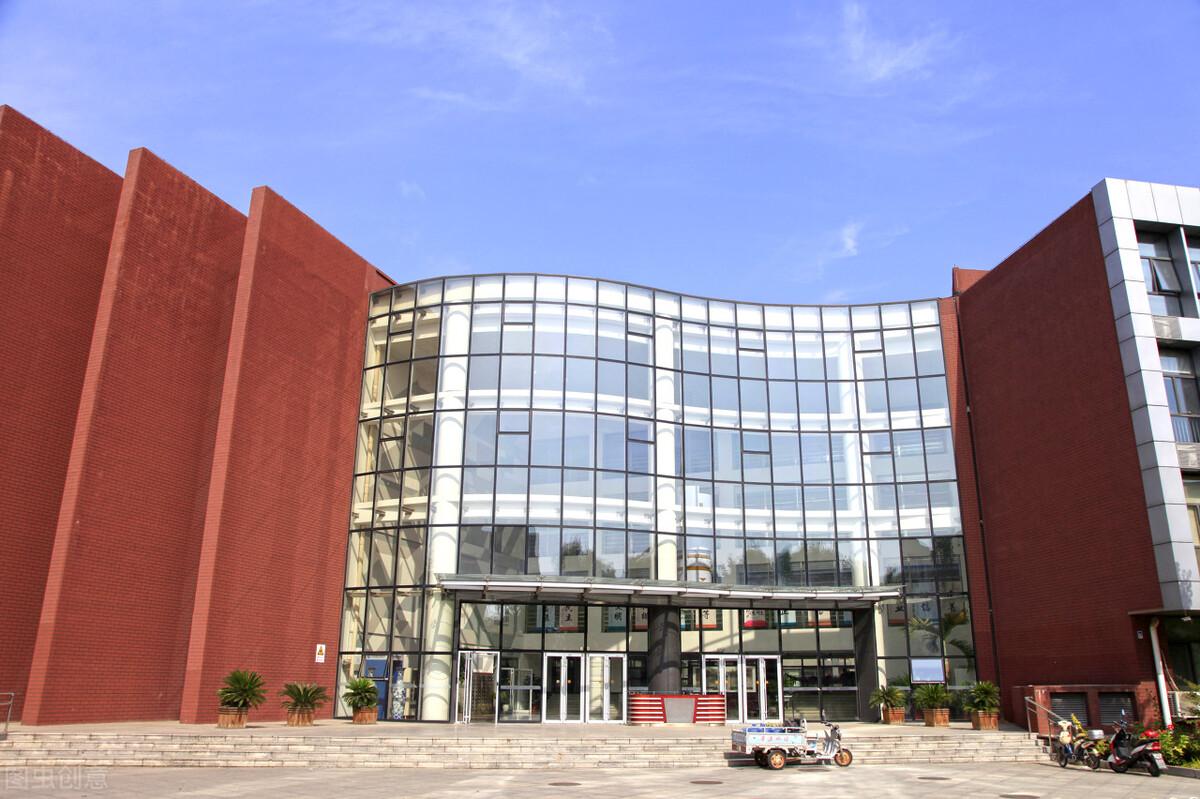 如位于郑东新区的河南师范大学新联学院,河南理工大学万方科技学院