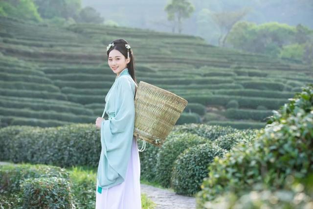 贤弟怎样称呼兄长，哥可以用贤兄称呼吗（再不保存就要失传了）