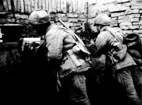 政委是什么级别，政法委书记是什么级别（司令员和政委，哪一个实权更大）