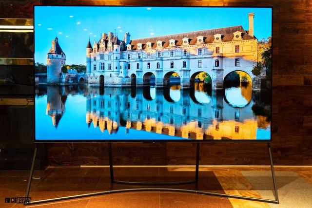 tcl智能云电视，TCL云电视有哪些优点（98英寸超大屏+真4K144Hz满血视听体验）