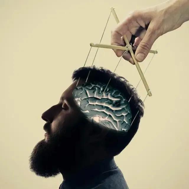 什么是洗脑？可以自我检验吗？