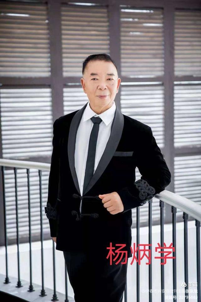 绿色军衣的歌词，绿色军衣歌词（铁十四师战友《辞旧迎新》网上联欢晚会专辑）