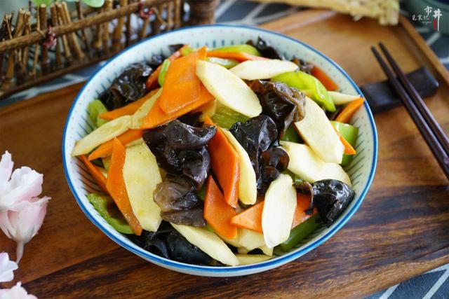 小雪吃什么 饮食宜与忌，小雪吃什么（别忘了吃“小雪三宝”）