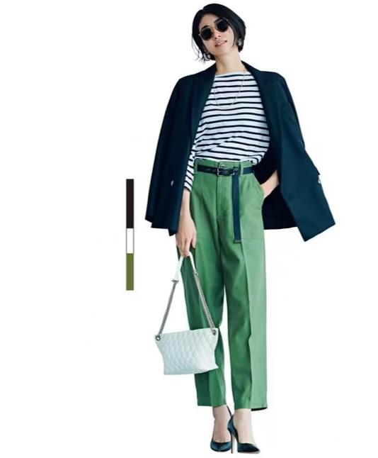 白色衣服染黑色了怎么洗才能变白（极简“黑+白”的配色妙用）