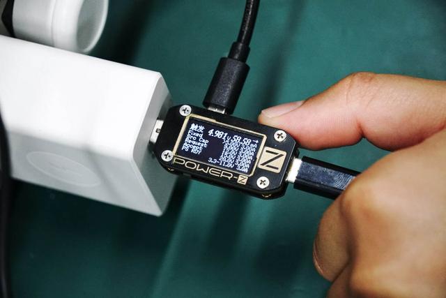 电工胶布使用方法，电工胶布的使用方法（科普：充电器纹波是如何测试的）