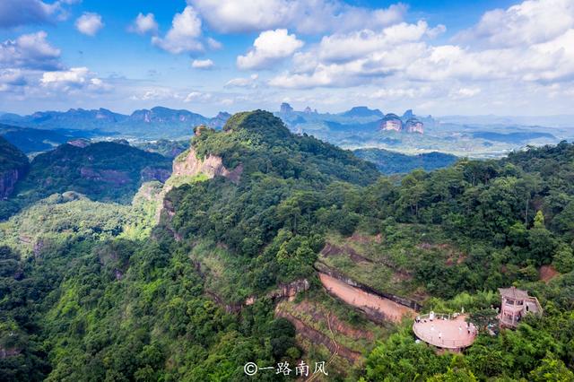 介绍一下韶关丹霞山，广东省唯一的世界自然遗产