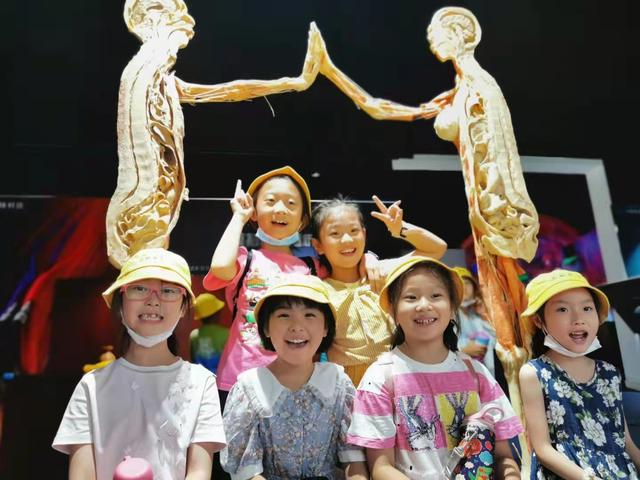 郑州一日游必去的地方，郑州景点排行榜（2022郑州夏季最值得去的六大景点推荐）