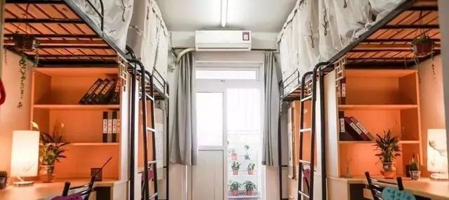 复旦大学的宿舍条件如何,复旦大学研究生有宿舍吗(清北复交的宿舍都