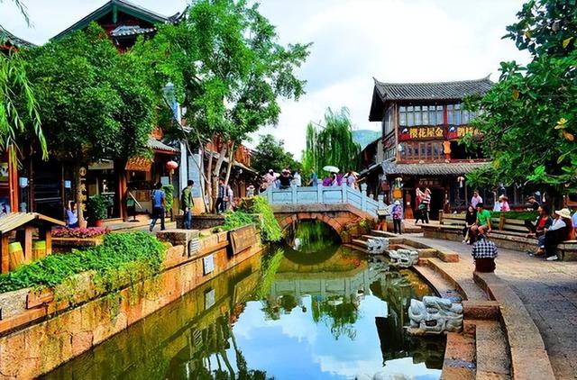 丽江属于哪个市，丽江市属于州市级还是县级市（彩云之南——云南）