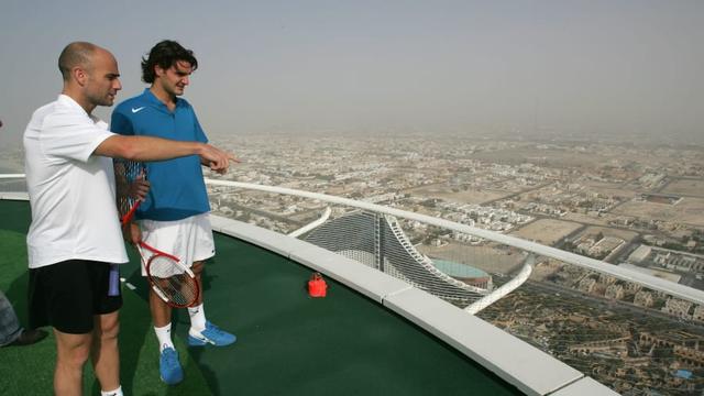 迪拜为什么那么有钱，为什么能从一片荒漠到世界最豪城市