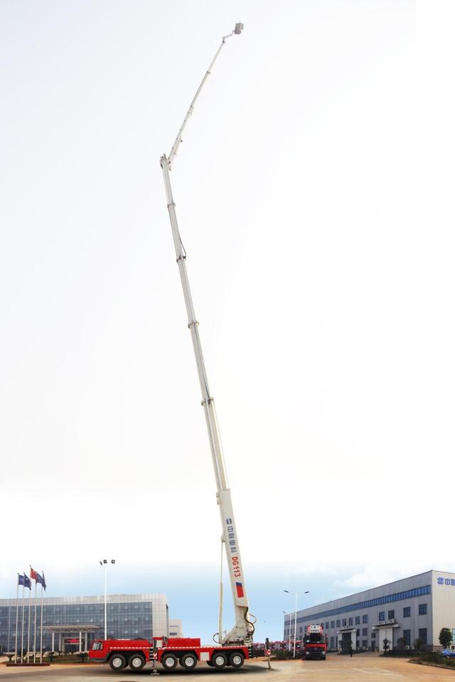 登高平台消防车，云梯消防车主要用于什么（我国花2400万元从芬兰进口一辆值吗）