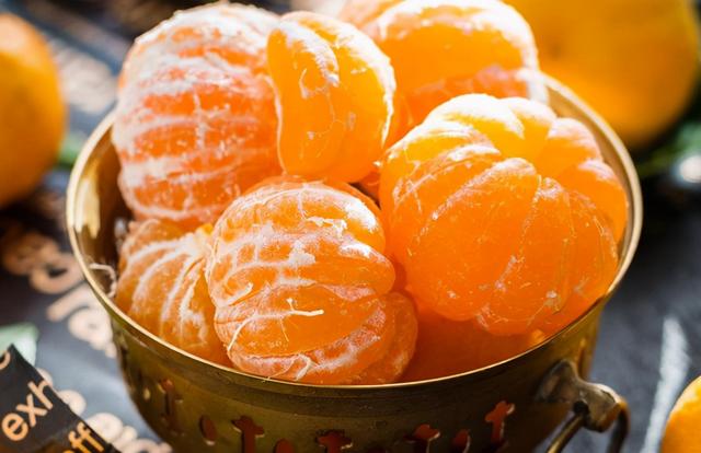 柑橘的功效与作用，小青柑的功效与作用（橘子浑身上下都是宝）