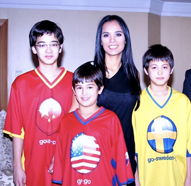 移民后最后悔的明星，这十位老牌明星