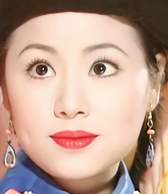 世界上最美的眼睛，世界上最美的眼睛长什么样子（星星般的眼眸里有星辰大海）