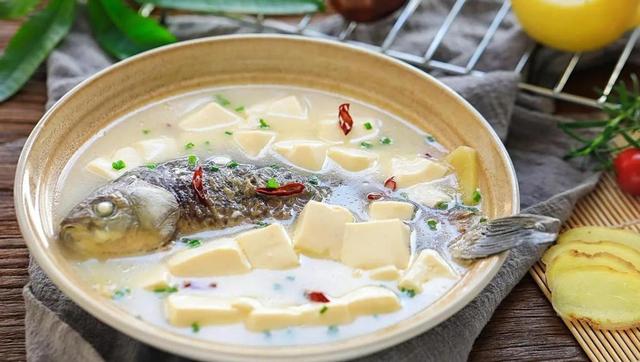 陕西特产有哪些，陕西的风景名胜和特产有哪些（陕西“最经典”的6道名菜）