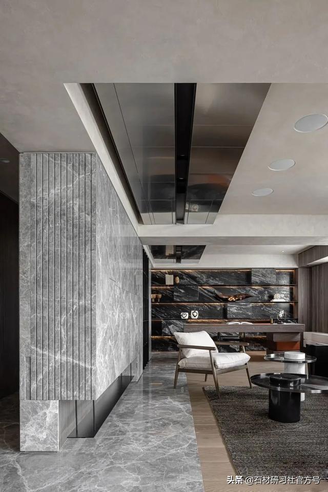 背景墙装饰材料，背景墙装饰材料有哪些（电视背景墙要高级）