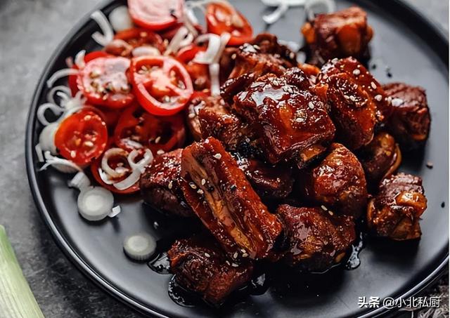 空气炸锅锡纸排骨的做法，油炸锡纸排骨的做法（空气炸锅美食攻略）